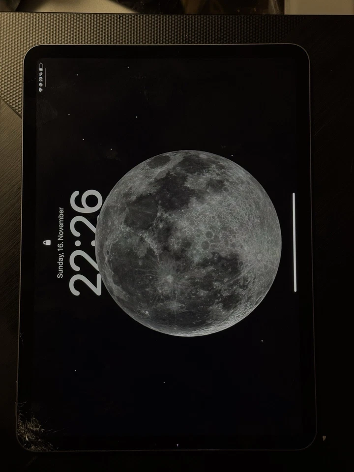 Apple iPad Pro 2. Gen 256GB, Wi-Fi, 11 Zoll - Silber