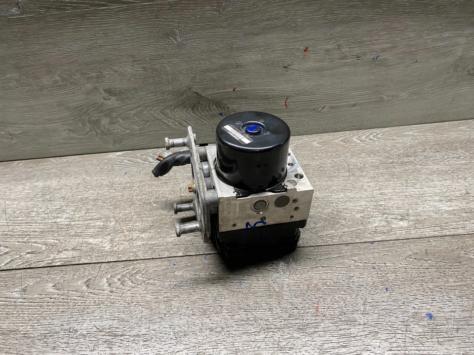 OEM MERCEDES-BENZ W221 S550 CL550 07-2009 MÓDULO SISTEMA BOMBA FRENO ABS ANTIBLOQUEO Foto 2 de 4