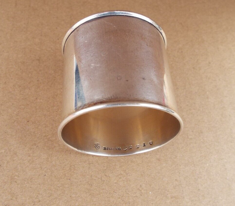 Vintage Simpson Hall Miller & co Sterling Napkin Ring #C2210 No Engraved