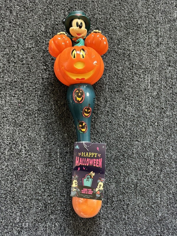 Disney Parks Halloween 2023 Mickey Pumpkin Bubble Wand New with Tag
