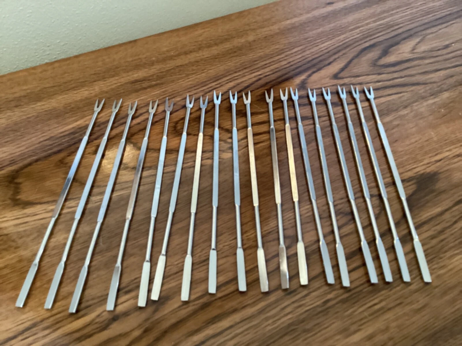 Set of 18 Vintage Fondue Appetizer Forks Stainless
Opens in a new window or tab