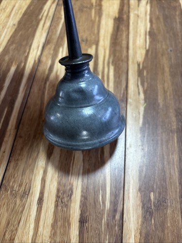 Antique Vintage Enameled Thumb Oiler Oil Can - Picture 7 of 11