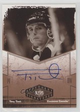 2004-05 Upper Deck Legendary Signatures Signatures Tony Tanti #TT Auto o4e