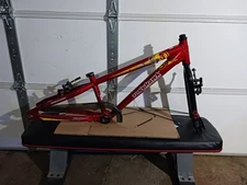 TONY HAWK THE NUKE 24" RACE BIKE 3/8" AXLES  ALUMINUM FRAME  AND FORKS.