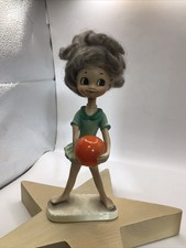 Vintage Cortendorf Figur Mädchen Mit Ball  Nr. 1850 West Germany