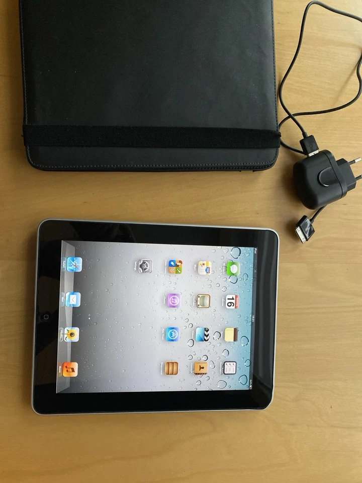 Apple iPad (1st generation) · 64GB · Wi-Fi, Foto 4 von 5