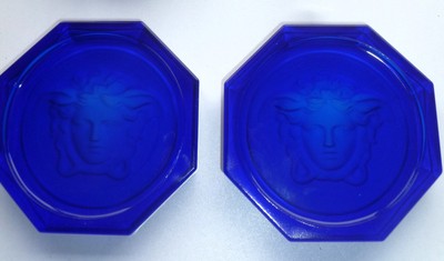 Versace Rosenthal Glasuntersetzer 2 Kobaltblau NEU Verpackt Wein Medusa Geschenk