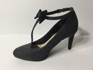 nine west t strap heels