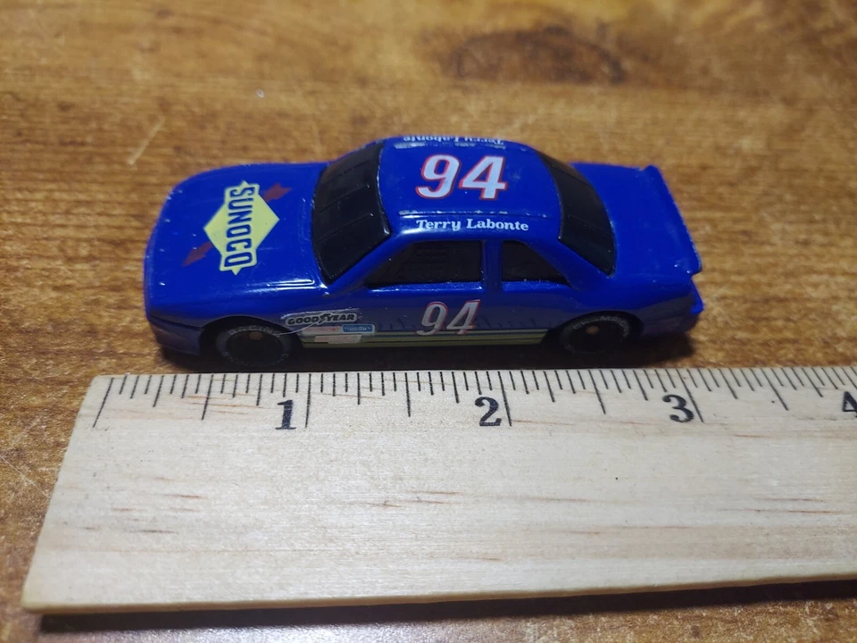 Terry Labonte #94 Sunoco 1991 Oldsmobile Cutlass Supreme 1:64 - SUELTO Foto 4 de 4