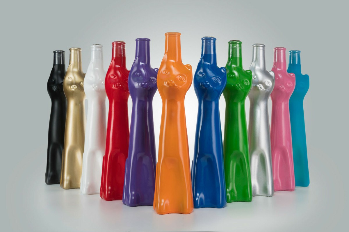 1 Figural Happy Cat Empty Wine Bottle German Reisling with Cork