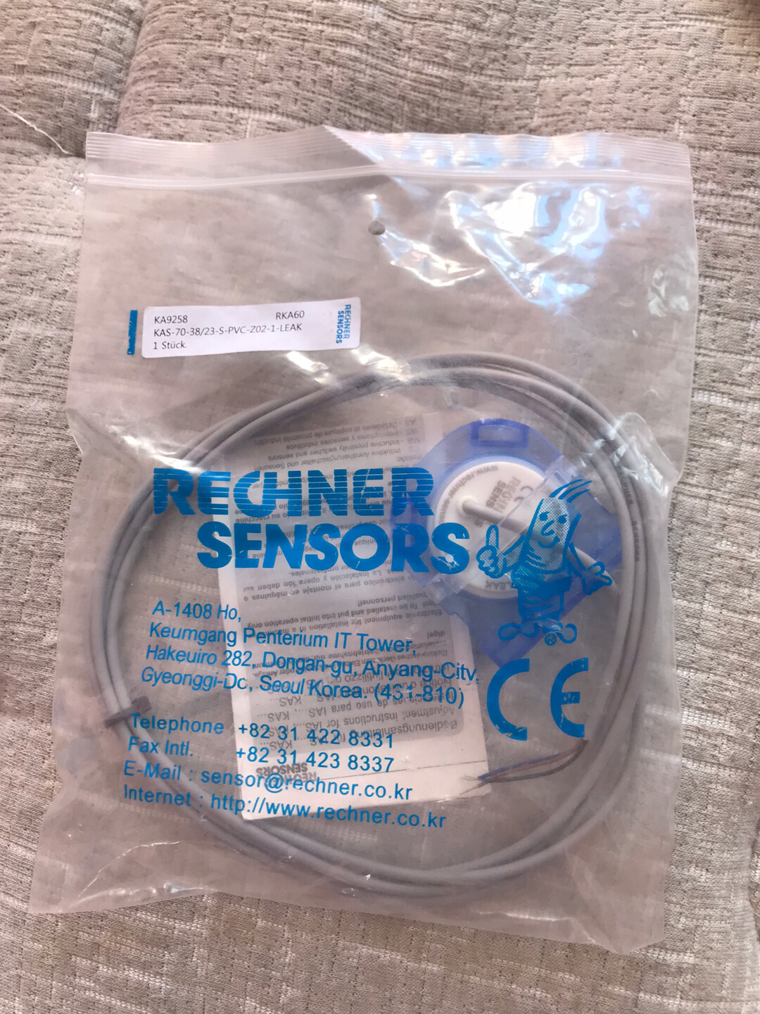 、 1pcs Sensor Adapter Car Charger 1PCS NEW Omron Sensors ZX-LD40L