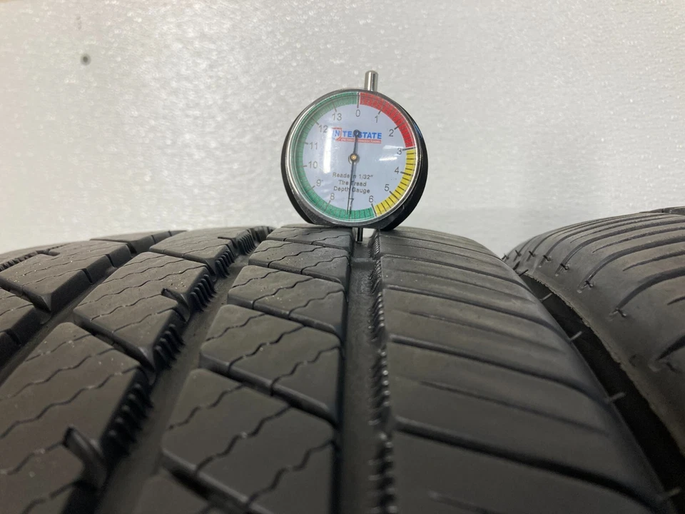 2 Neumáticos 225 45 19 Bridgestone Potenza RE980AS (70-85% Banda de rodadura izquierda) 96W Foto 4 de 4