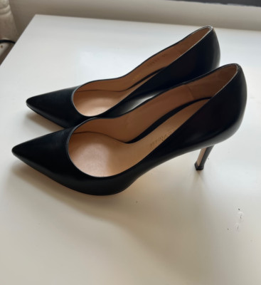 Gianvitto Rossi Black Pumps EU Size 35 