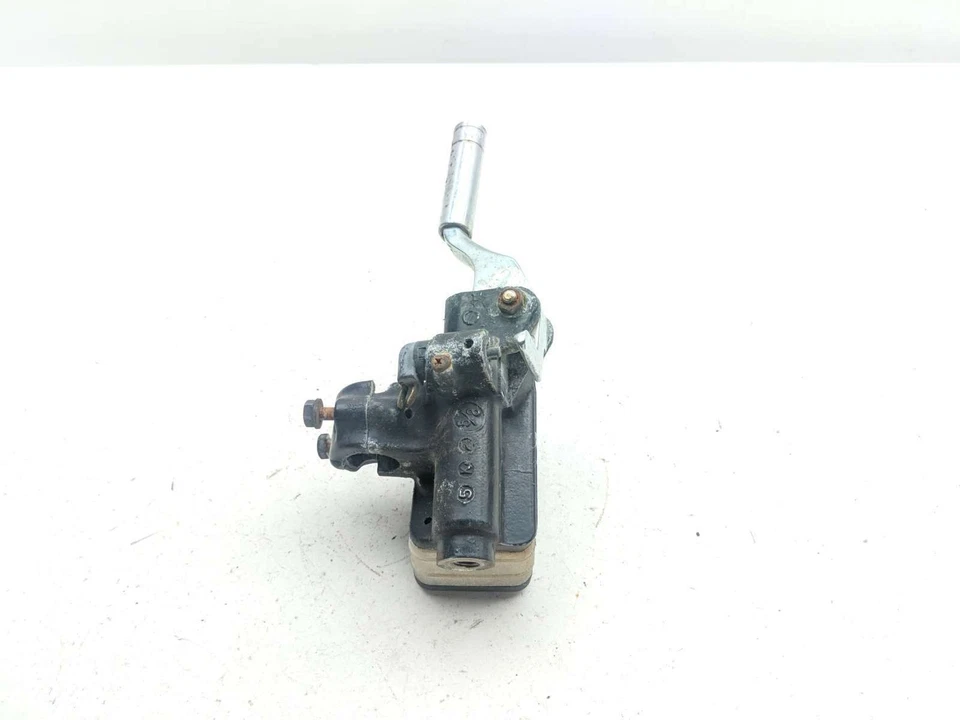 Cilindro maestro freno delantero derecho honda cb900 cb 900 80 81 82 Foto 4 de 4