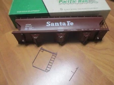 Pacific Rail Shops Santa Fe 305117 ACF hopper kit (2/27/25 142) No Trucks