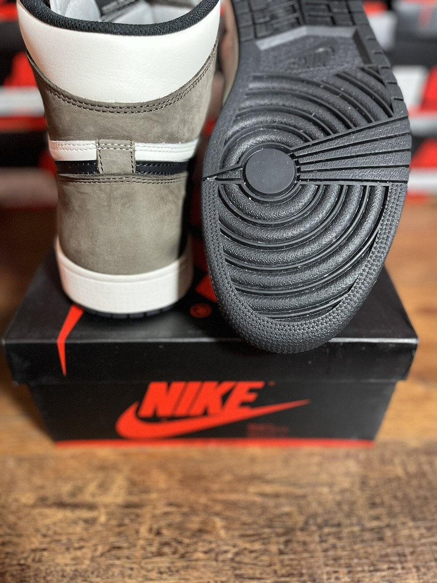 NIKE AIR JORDAN RETRO 1 HIGH OG ' Dark Mocha ' - Size 12 NIKE AIR JORDAN RETRO 1 HIGH OG ' Dark Mocha ' - Size 12