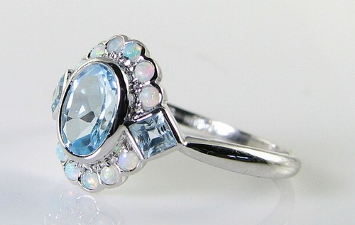 Partial Payments: 9k 9CT WHITE GOLD AQUAMARINE OPAL CLUSTER RING Size K - Picture 4 of 5