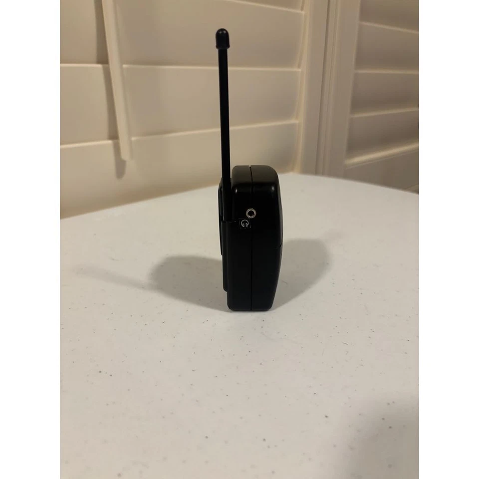 Rádio AM/FM portátil edição especial Disney Lion King vintage anos 90 eletrônicos - Imagem 3 de 4