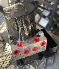 2007-2008 Ford Expedition Navigator ABS Anti-Lock Brake Pump Assembly Oem