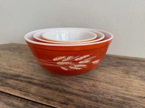 Vintage Pyrex Autumn Harvest Mixing Bowls 401 402 403