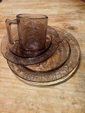 Vtg Lavender Purple Indiana Tiara Glass Mother Goose Nursery Rhymes Child Dishes