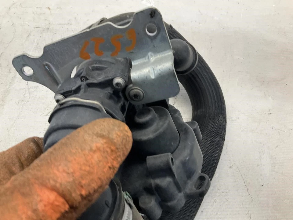 17 18 19 Alfa Romeo Giulia Ti Sport (952) Motor Refrigerante Bomba Agua Termostato B Foto 3 de 4