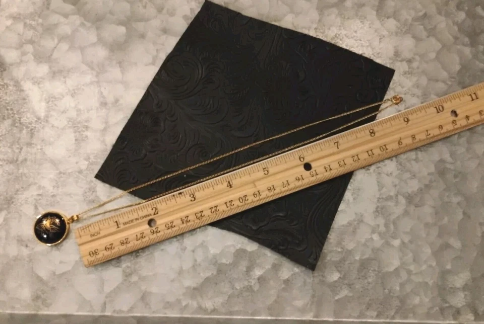 Colgante de porcelana azul cobalto profundo (¿Alemania?) ¡Collar con motivo de pájaro dorado de 18"! Foto 3 de 4