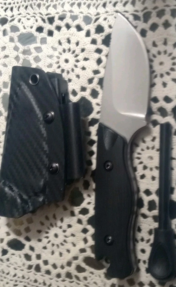 Benchmade Hidden Canyon Black Scales And Kydex Sheath With Firestarter Rod - Image 3 of 4