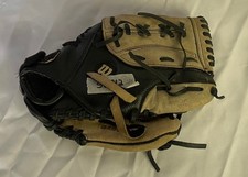 Wilson A2451 Youth 11" Baseball Glove Right Hand Thrower MLB Genuine Leather