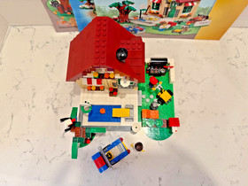 Retired 2016 - LEGO CREATOR: Changing Seasons (31038)