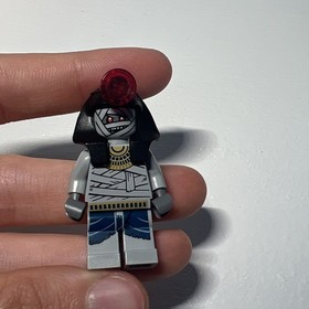 LEGO Minifigure Pharaoh's Quest 2010s Gray Mummy Warrior 1 pha003 - 7326 / 7306 