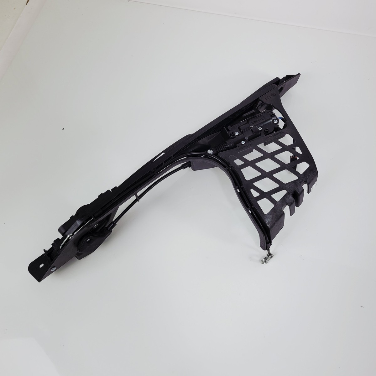 Harley-Davidson 2024-2025 CVO Left Power / Electronic Saddlebag