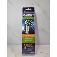 Oral-B CrossAction Replacement Brush Heads - 4 Count - New