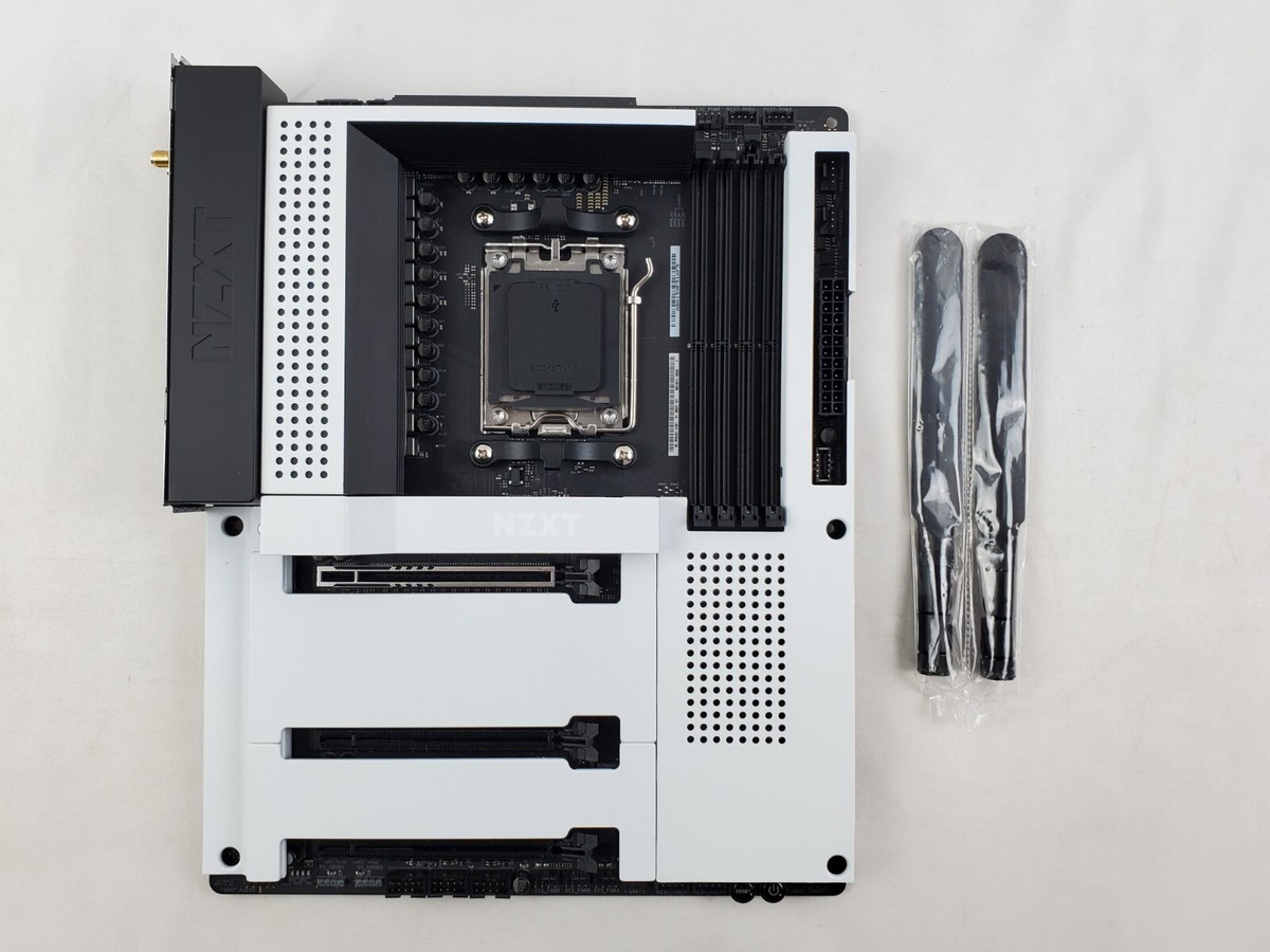 NZXT N7 B650E, AM5 Extended ATX AMD Gaming Motherboard NZXT N7 B650E, AM5 Extended ATX AMD Gaming Motherboard