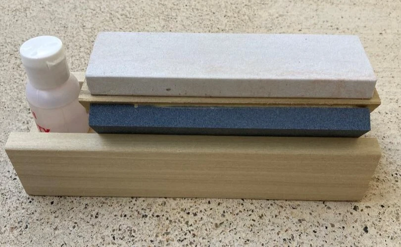 Tri 6 Arkansas Knife Sharpening Stone Kit