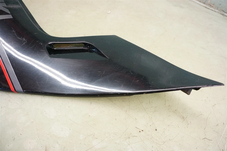 Правая боковая крышка Suzuki 1989 Katana 1100 GSX1100 GSX *2602 - Изображение 3 из 4