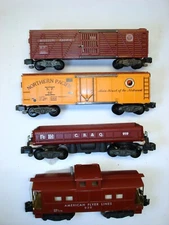 Lot 4 American Flyer Knuckle Coupler Freights - Collector Quality [Lot BA5-F79]