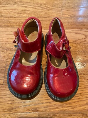 red patent leather girls shoes by Elefanten size 25
