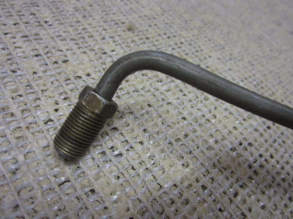 Línea freno trasero Polaris Explorer 300 4x4 1995 Foto 4 de 4