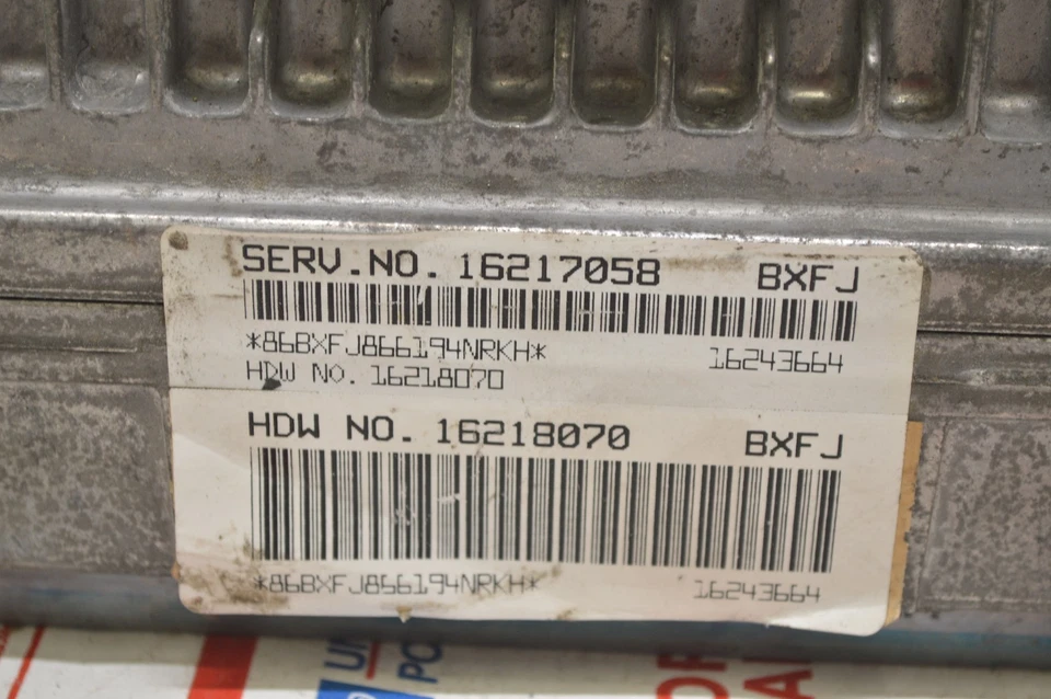 1997 97 Buick Lesabre 16218070 Engine Control Module Unit Ecm A85 009 - Image 2 of 3