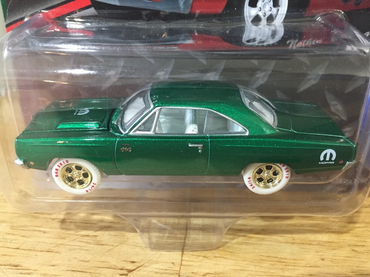 Greenlight Green Machine 1968 Road Runner HAN Super Chase Green