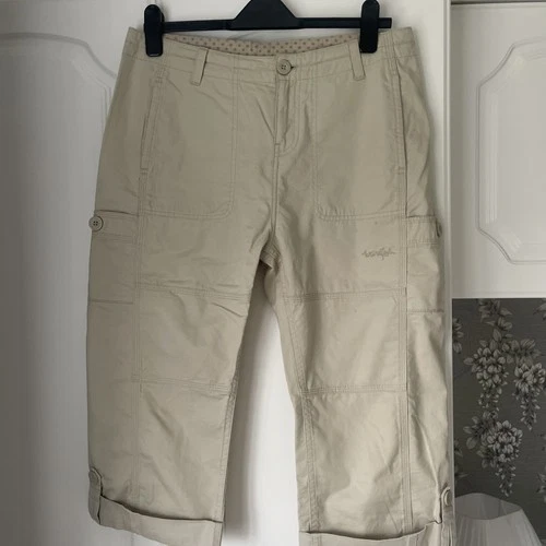 Weird Fish oyster colour long cargo style Shorts Sz UK 12. Excellent 100% cotton