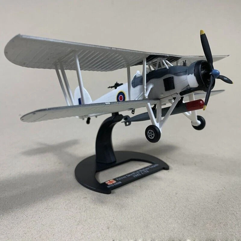 Modello Militare Die-Cast 1:72 Fairey Swordfish Biplane Bomber WW2 Da Collezione - Immagine 4 di 4