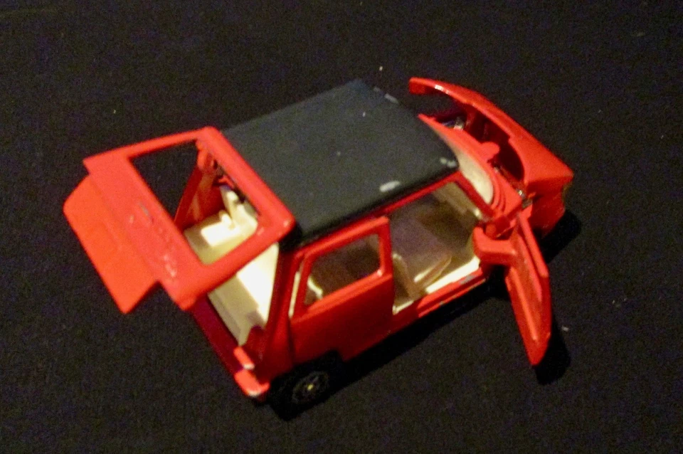 Corgi Toys 283 DAF City OSI Kleinwagen Konzept 1:43 rot schwarz original - Bild 3 von 4