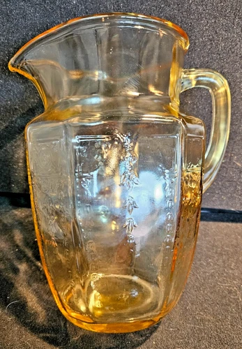 Antique vintage Anchor Hocking "Princess" apricot or topaz glass 60 oz pitcher