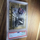 2005 Zenith Z Team Tom Brady Gold /100 #ZT-17 New England Patriots PSA 9