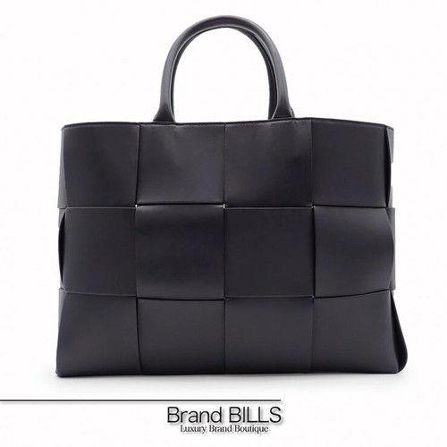 Bottega Veneta Arco Tote Bag Intrecciato Medium