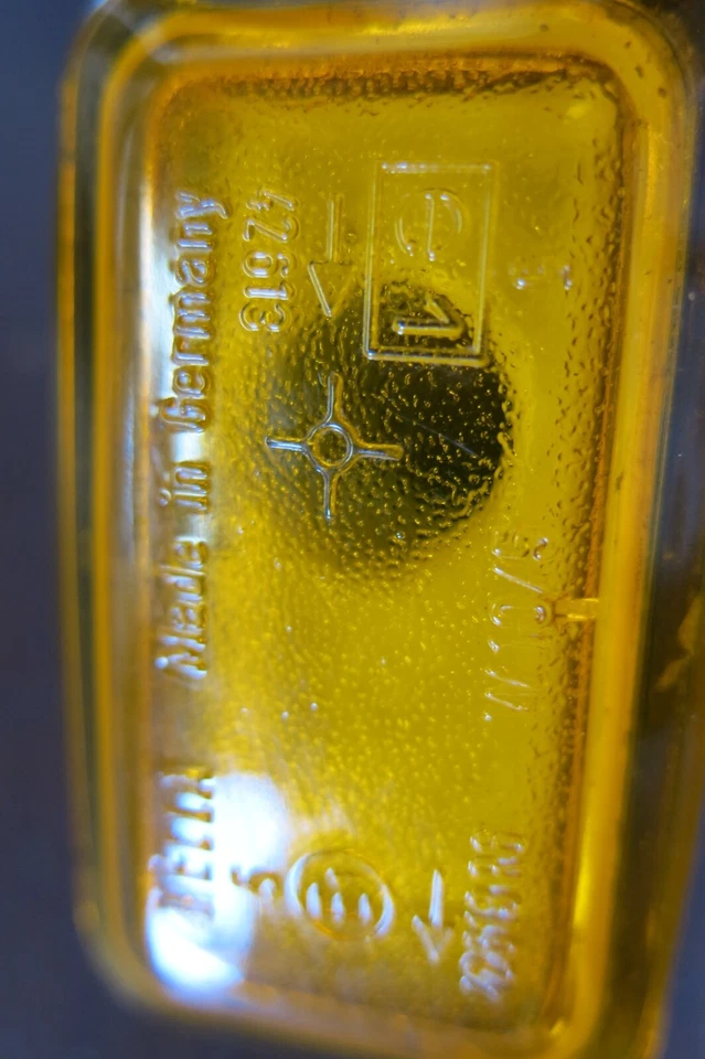 1974-1989 Porsche 911 Hella Fender Lights Pair - Image 4 of 4