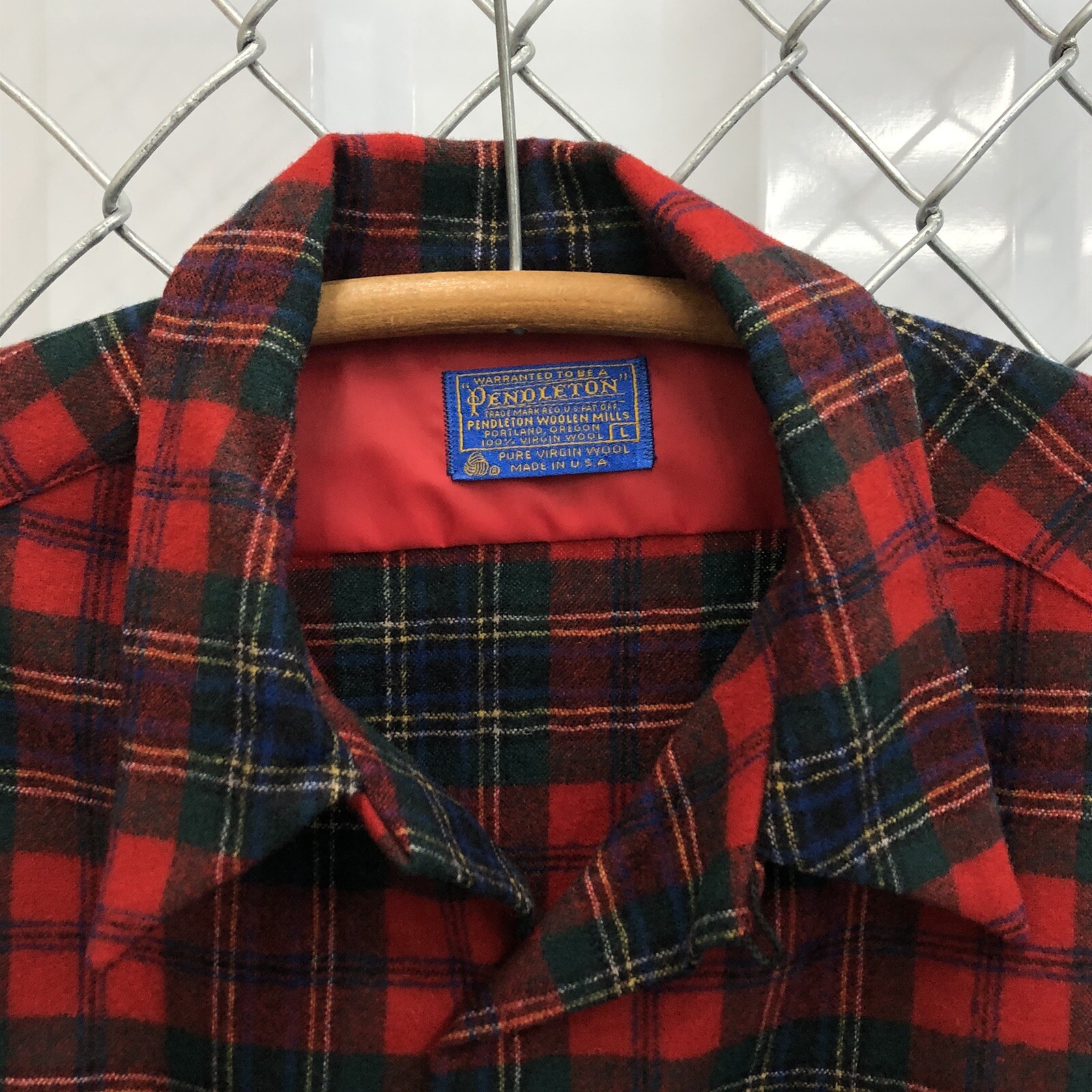 Large Pendleton Board Shirt Loop Collar Maclean T… - image 2