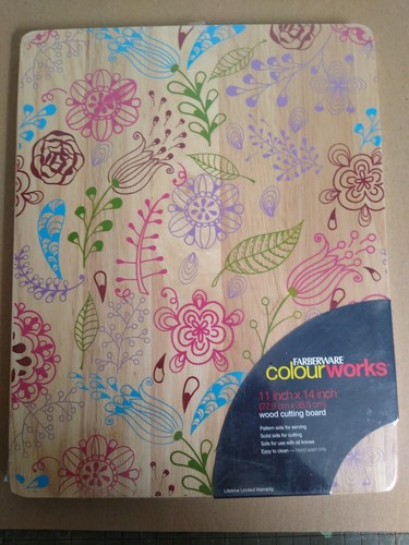 Farberware Colourworks 11" x 14" Wood Cutting Board Reversible - Picture 3 of 5